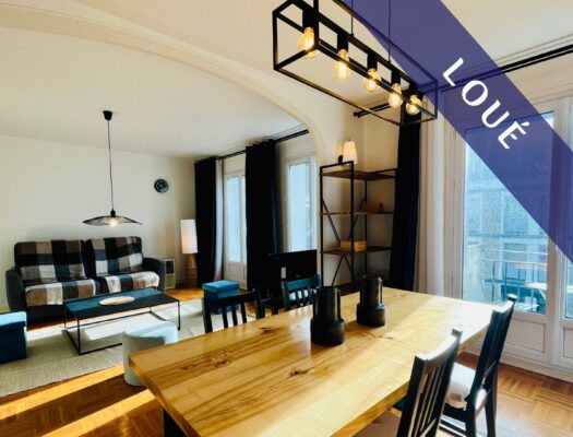 Quimper Centre ville - Appartement T2 meublé de 58,01 m² avec Balcon et Parking privé