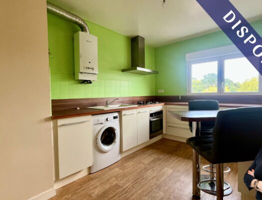 Appartement T3 Non Meublé de 70 m² AVEC BALCON - Chauffage INCLUS